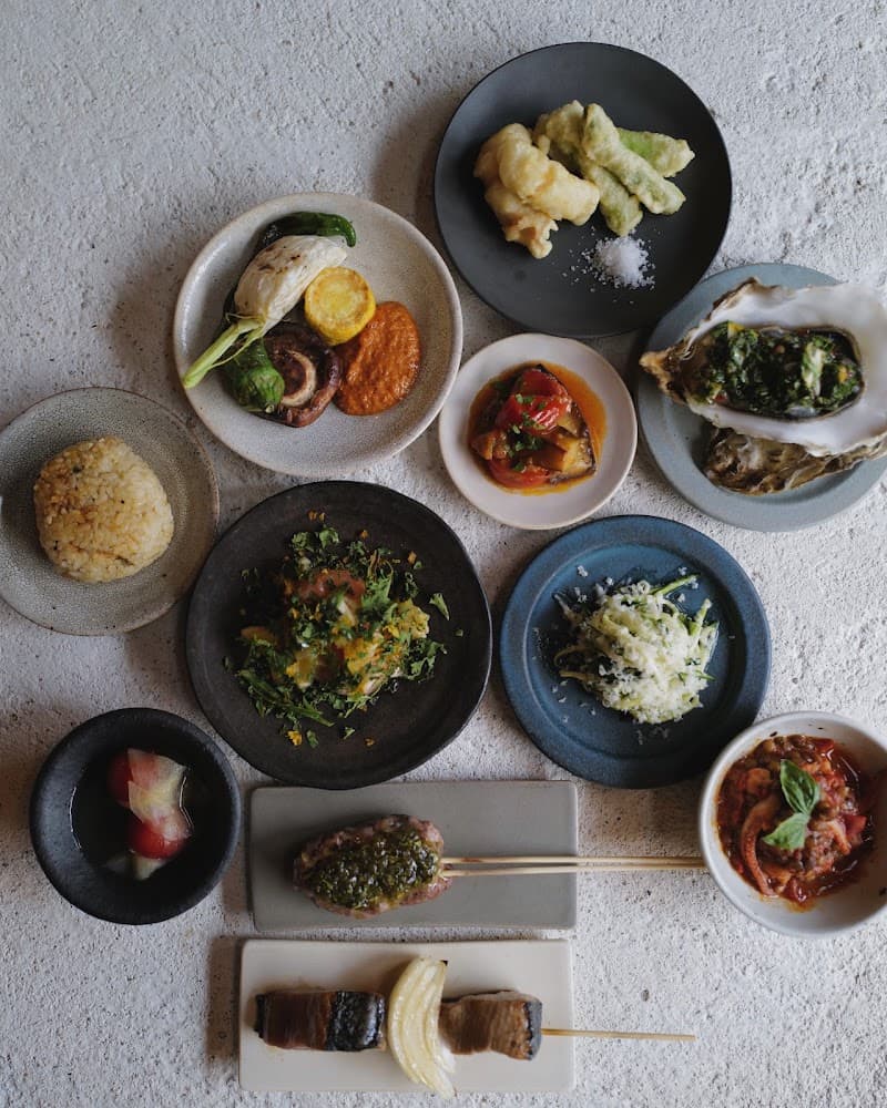 uoyaki西北 uoyaki cave barの店内・料理の写真 3枚目