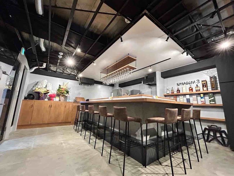 自然派Wine & Whiskey SPIAGGIA3 (スピアッジャ スリー)の店内・料理の写真 3枚目