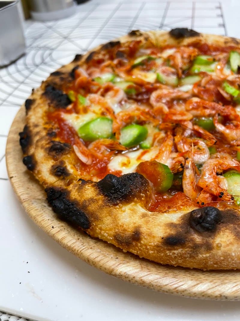 bistro × pizza トトバルの店内・料理の写真 3枚目