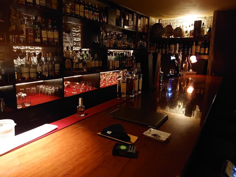 Bar Polis