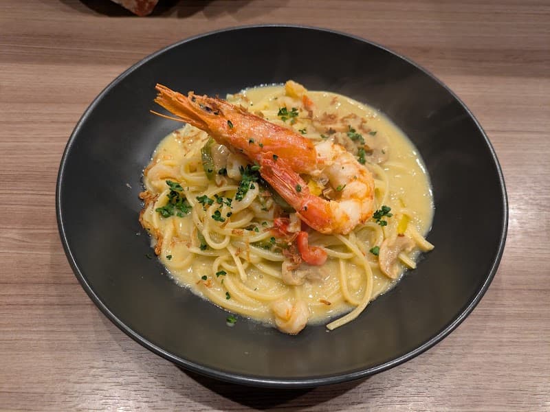 ダイニング サルーテの店内・料理の写真 3枚目