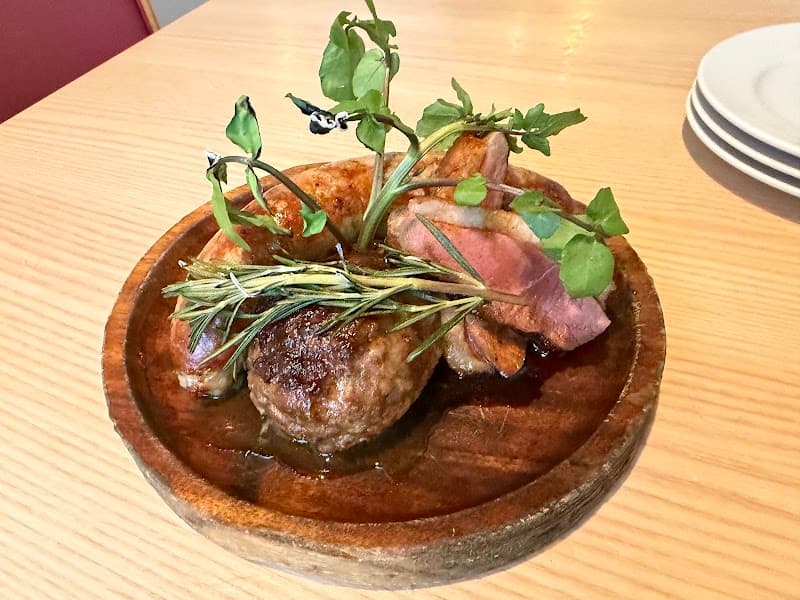 KAMAKURA 新宿店の店内・料理の写真 3枚目