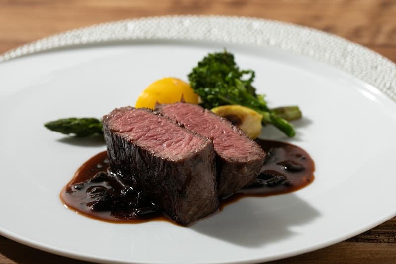 ワインと炭の音 食堂ますだの店内・料理の写真 2枚目