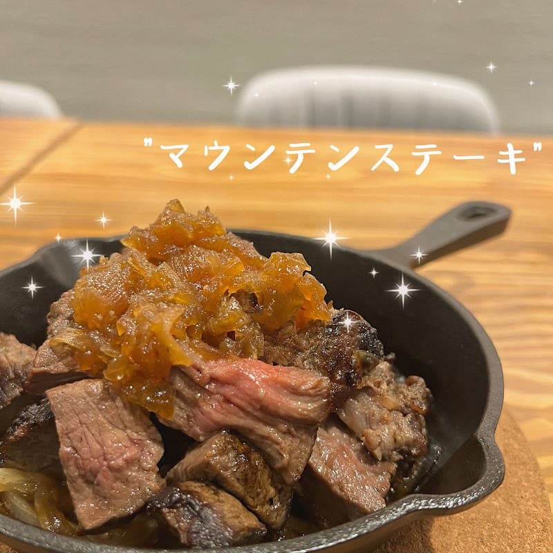 Bistro The Secondの店内・料理の写真 2枚目