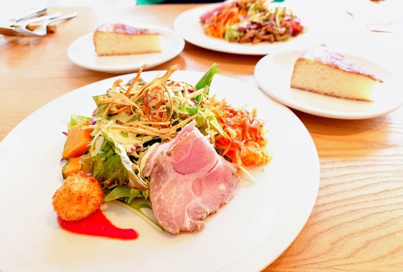 TRAMONTO(トラモント)の店内・料理の写真 3枚目