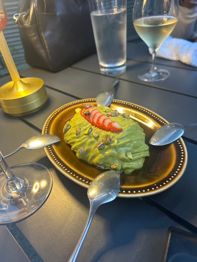 TERRACE Wines surf & natureの店内・料理の写真 2枚目