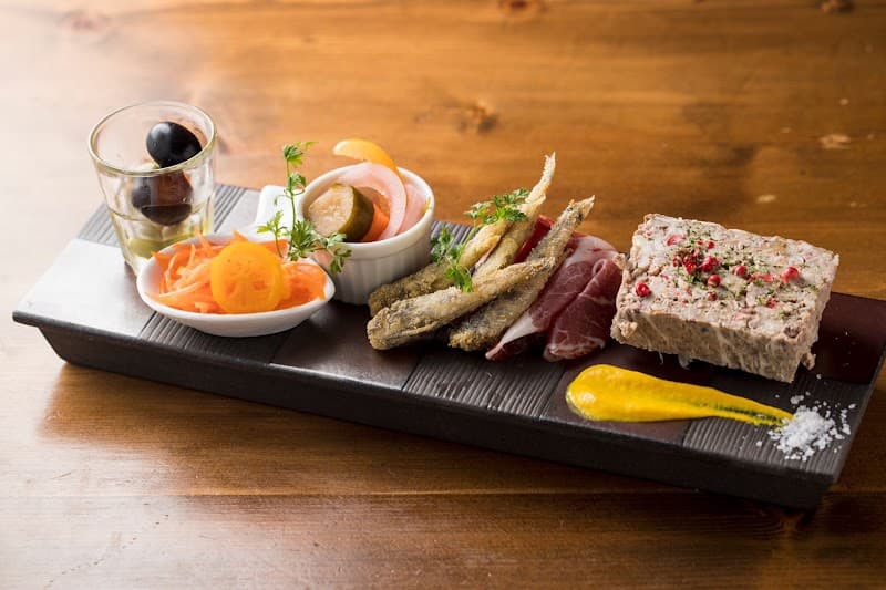 ワイン食堂Oliveの店内・料理の写真 2枚目