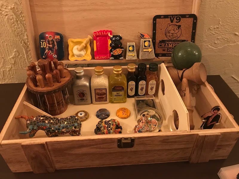 La senda(ラセンダ) スペイン料理とワイン 広島県のお酒の店内・料理の写真 2枚目