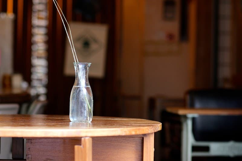 Shop&Wine Bar ファシュタ -Första-