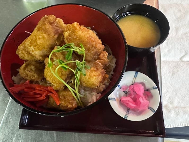 居酒屋YAKEBIの店内・料理の写真 3枚目