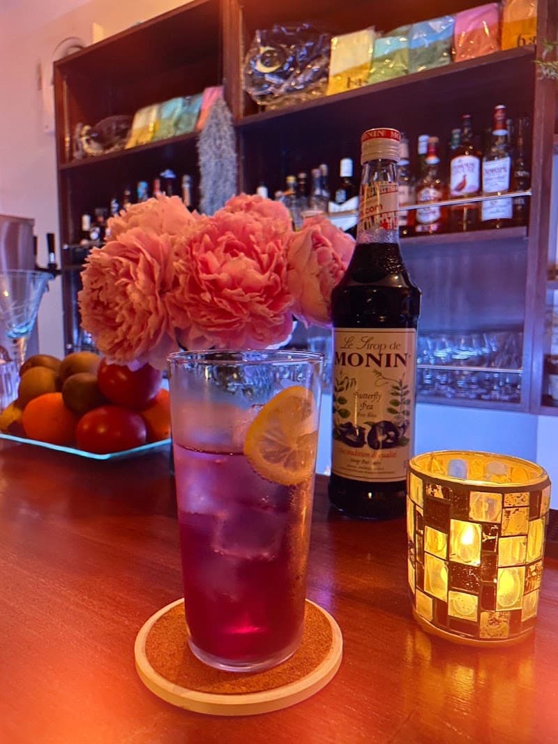 bar comcomの店内・料理の写真 2枚目