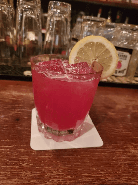 バー KNOCK ON WOOD（ノック オン ウッド） 下北沢の店内・料理の写真 2枚目