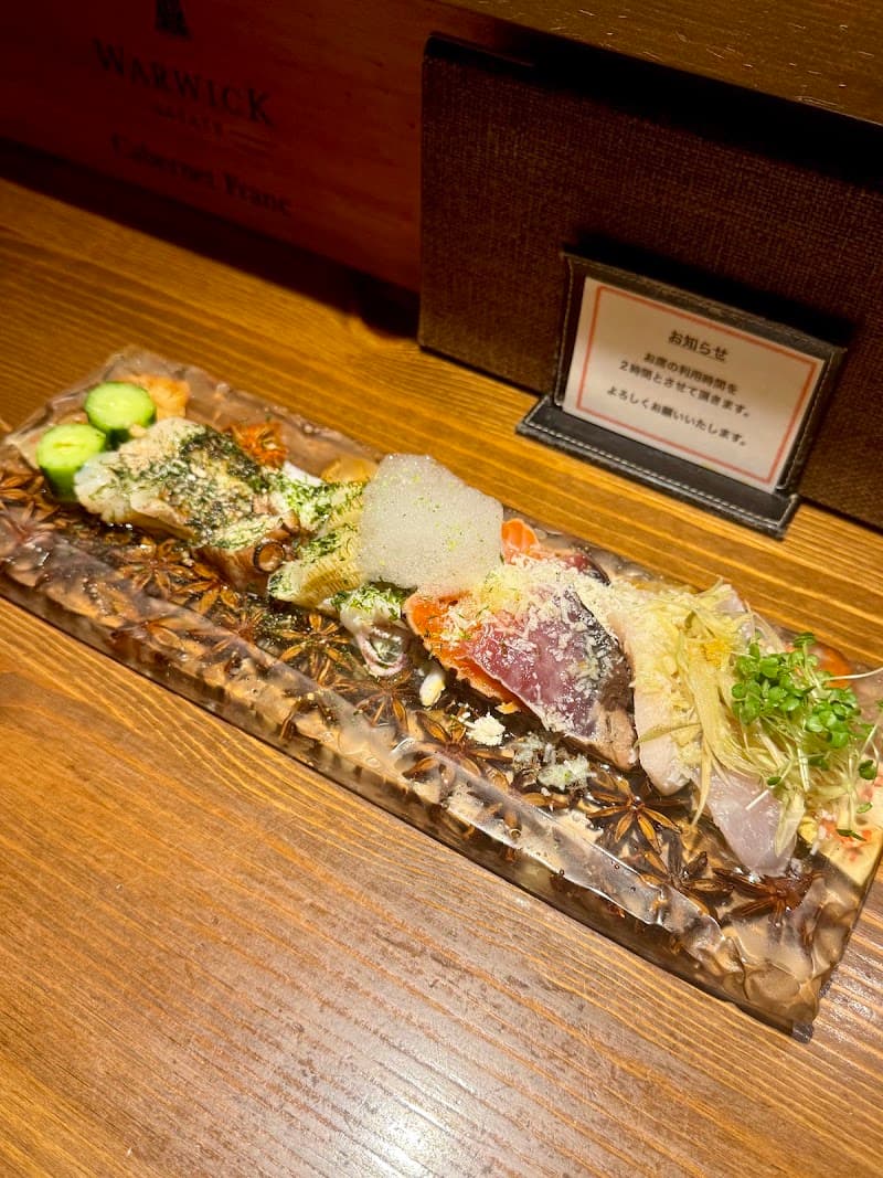 ワインと旬菜 あくらの店内・料理の写真 3枚目