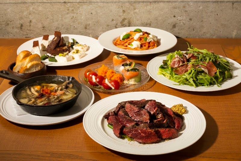 バル30の店内・料理の写真 2枚目