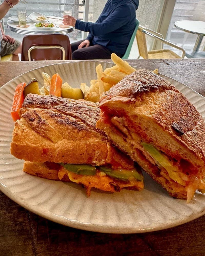 Bistro Raku/ビストロ 楽