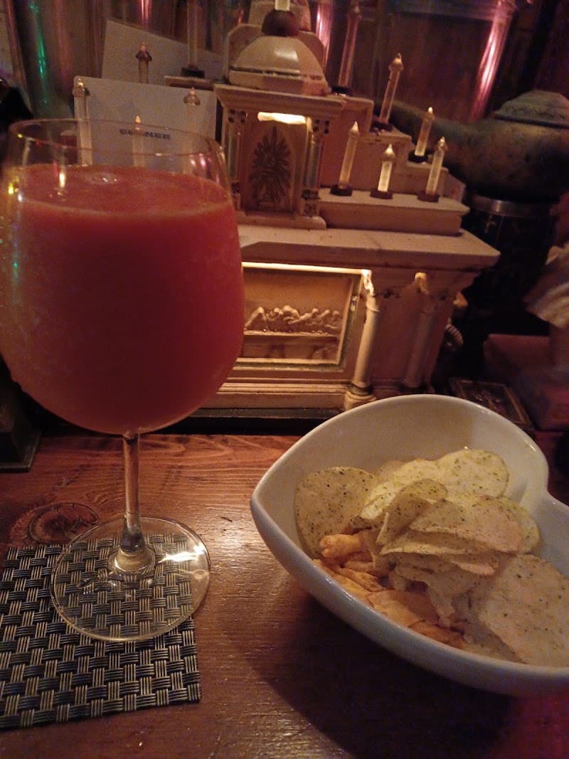 BAR Lacittaバー ラチタの店内・料理の写真 2枚目