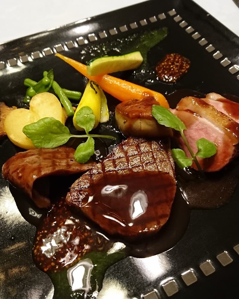 ムッシュ サトウの店内・料理の写真 2枚目