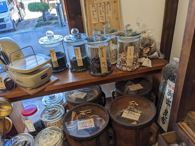 岡田屋本店の店内・料理の写真 2枚目