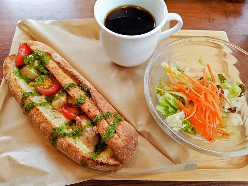 オリーブの丘 浜松高林店の店内・料理の写真 2枚目