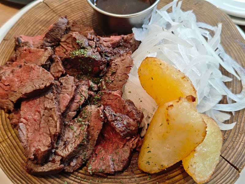 Italianbar Sanire 北千住店の店内・料理の写真 3枚目
