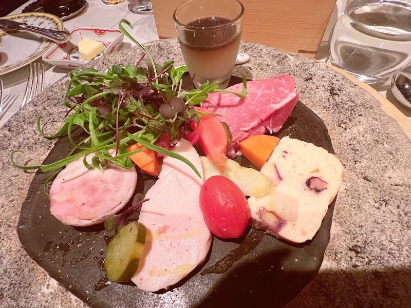 ボナペティ Bon appetit めしあがれの店内・料理の写真 3枚目