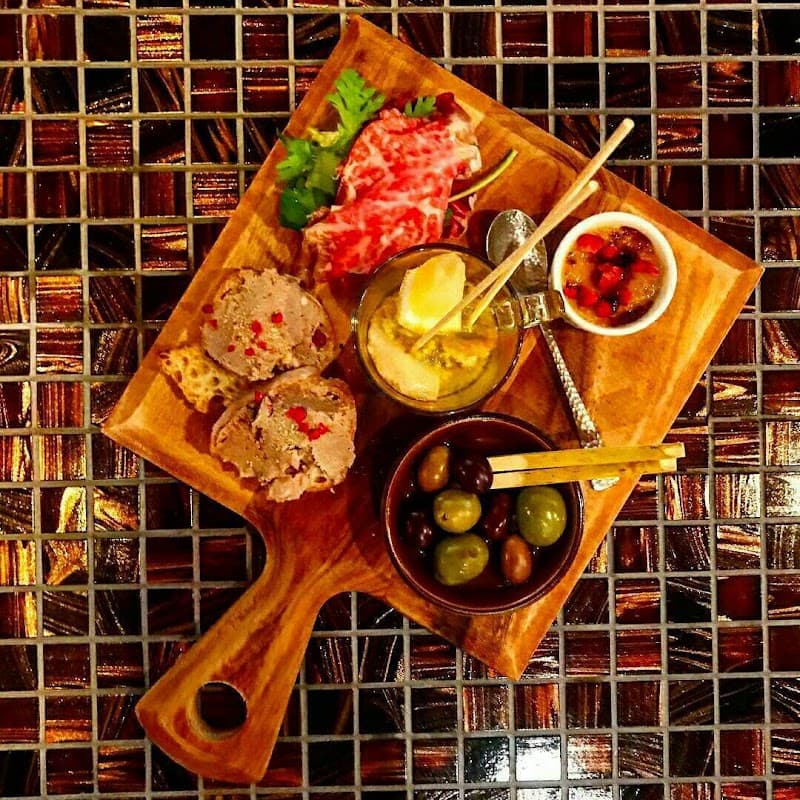 欧風料理とワイン エデンの店内・料理の写真 3枚目