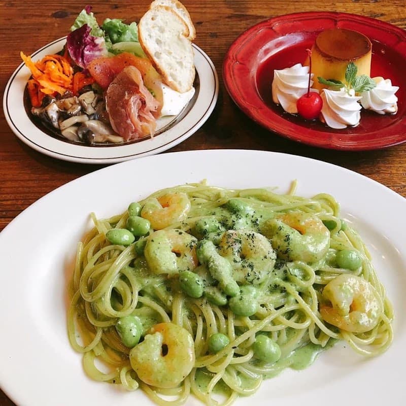 RUSH(ラッシュ)の店内・料理の写真 2枚目