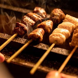 焼き鳥とワイン＋ビストロおでん 3B 高円寺の店内・料理の写真 2枚目