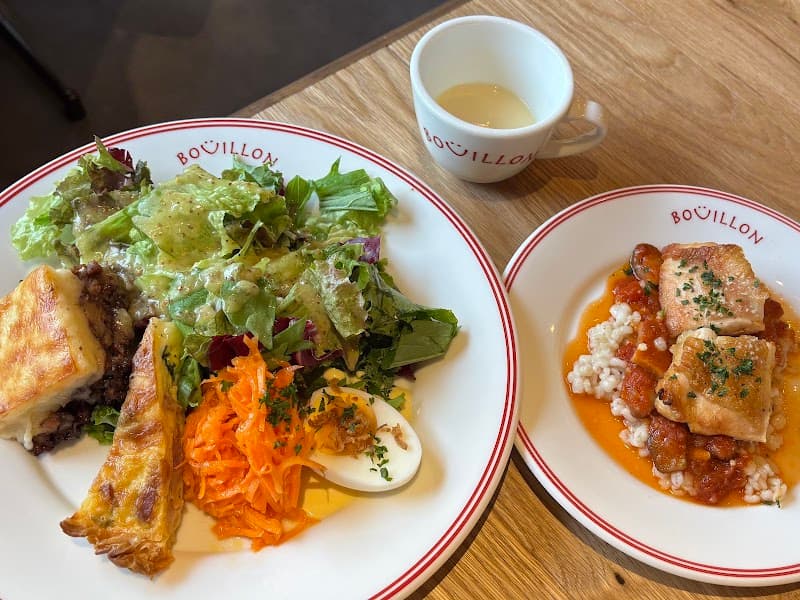 フランス大衆食堂 ブイヨン東池袋春日通りの店内・料理の写真 3枚目