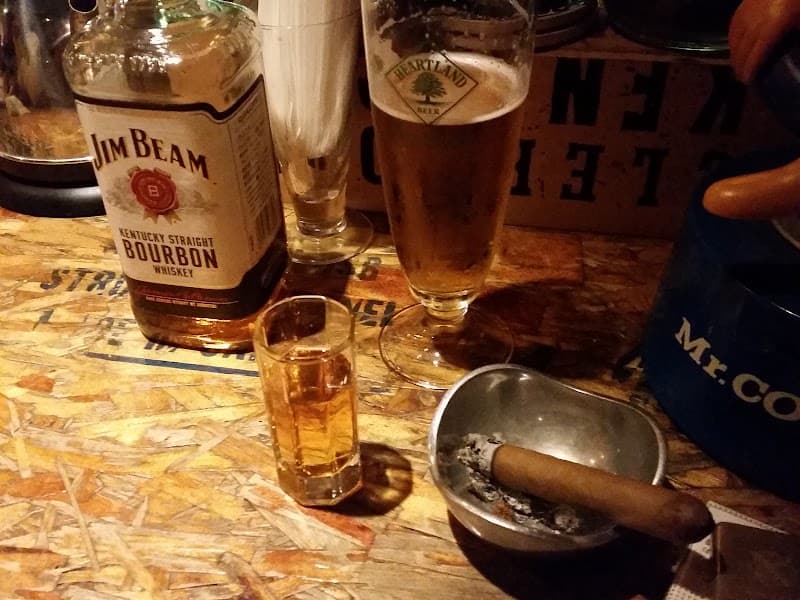 BAR AROMAの店内・料理の写真 2枚目