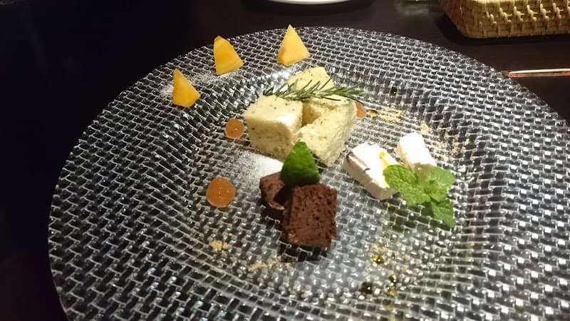 ワインキッチン 華花の店内・料理の写真 2枚目