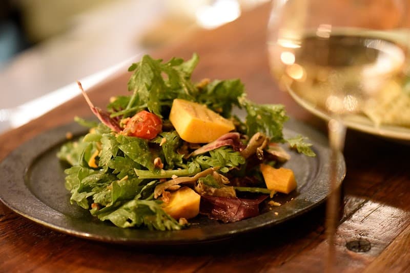 WINE LIVING Signatureの店内・料理の写真 2枚目