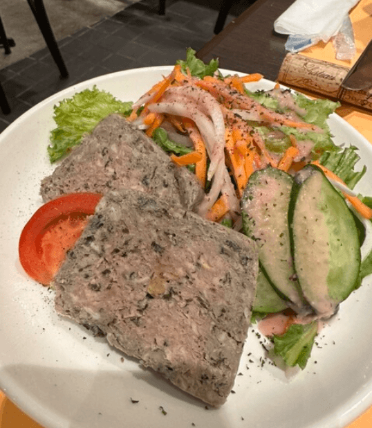 キャトルアブリール ビストロレストラン 不動前の店内・料理の写真 2枚目