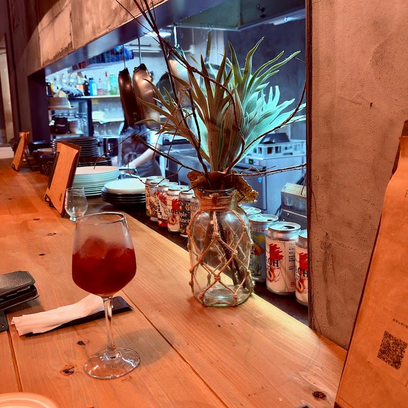 ビストロ酒場MooneyTonyの店内・料理の写真 2枚目