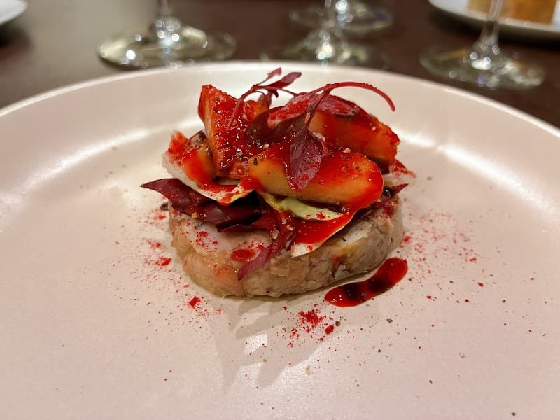 ダイニング・ウイズ・ワイン そむりえ亭の店内・料理の写真 2枚目