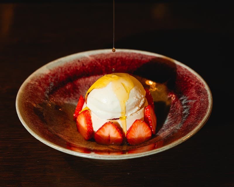NOUAISON（ヌエゾン）Wine & Music Barの店内・料理の写真 2枚目