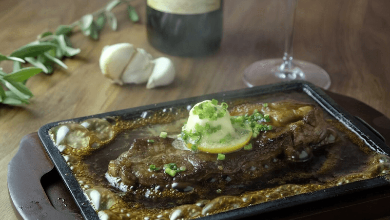 Bistro 松の樹(ビストロ·マツノキ)の店内・料理の写真 2枚目