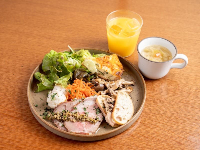 ビストロ ル アッシュ Bistoro Le Hの店内・料理の写真 2枚目