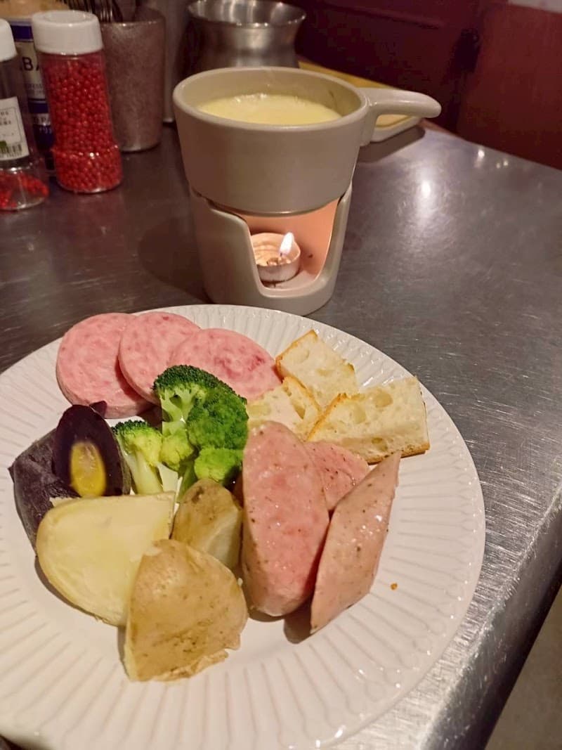 ビストロ ル アッシュ Bistoro Le Hの店内・料理の写真 3枚目