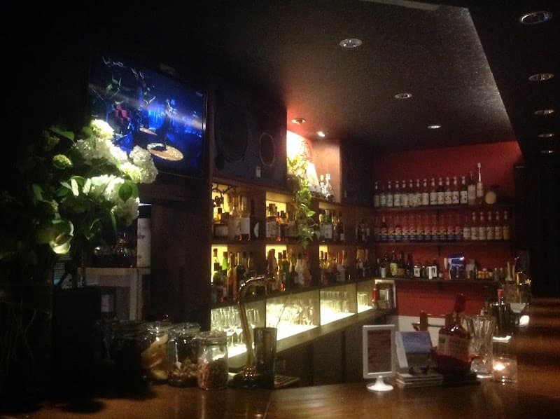 Bar & Dining Treeの店内・料理の写真 3枚目
