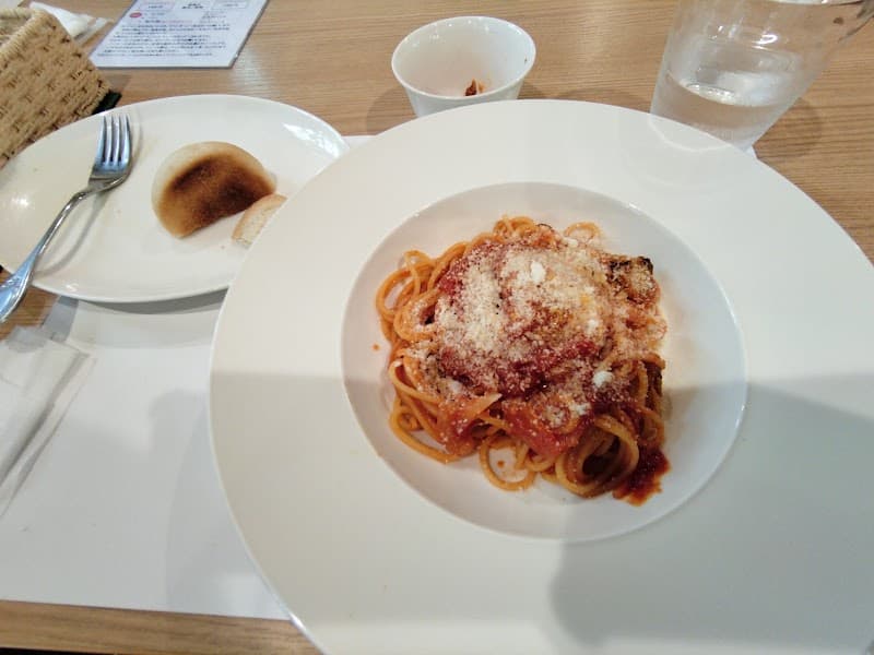 パン・トン・トマトの店内・料理の写真 3枚目