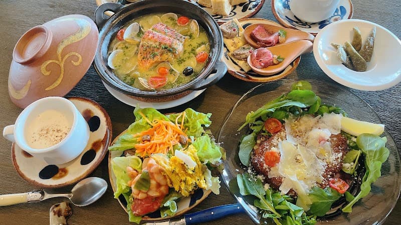 古民家 レストラン 平津の店内・料理の写真 2枚目