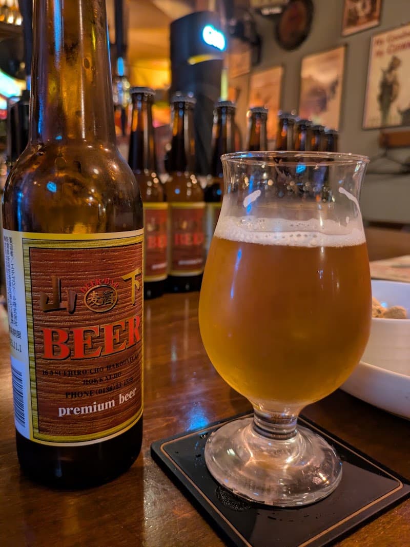 Beer BAR 山下の店内・料理の写真 2枚目