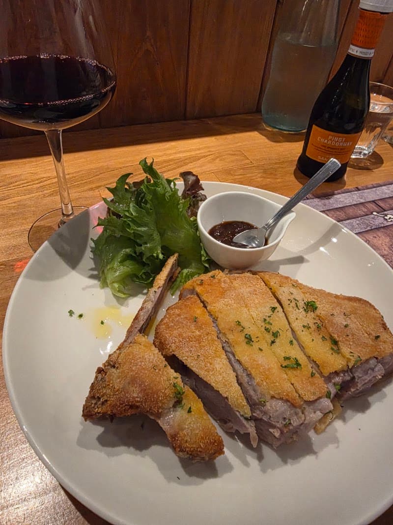 ワイン食堂 geeksの店内・料理の写真 2枚目