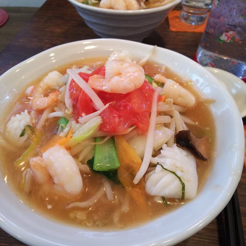 自然派ワインと中華のお店 カントナ 平沼橋の店内・料理の写真 3枚目