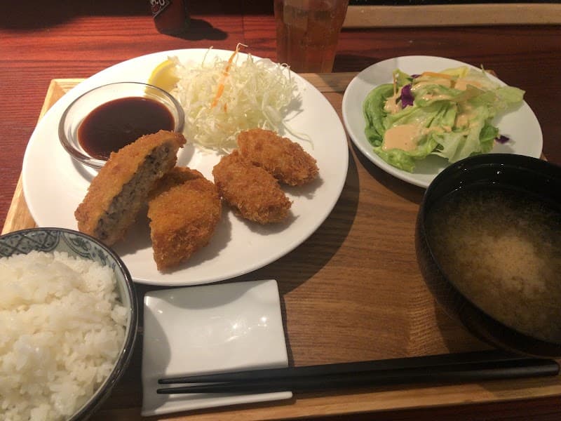 ワインバル 三ツ矢堂商店の店内・料理の写真 2枚目