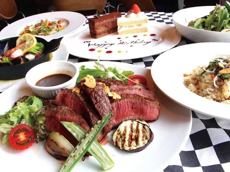 Restaurant＆Bar Charry'sの店内・料理の写真 2枚目