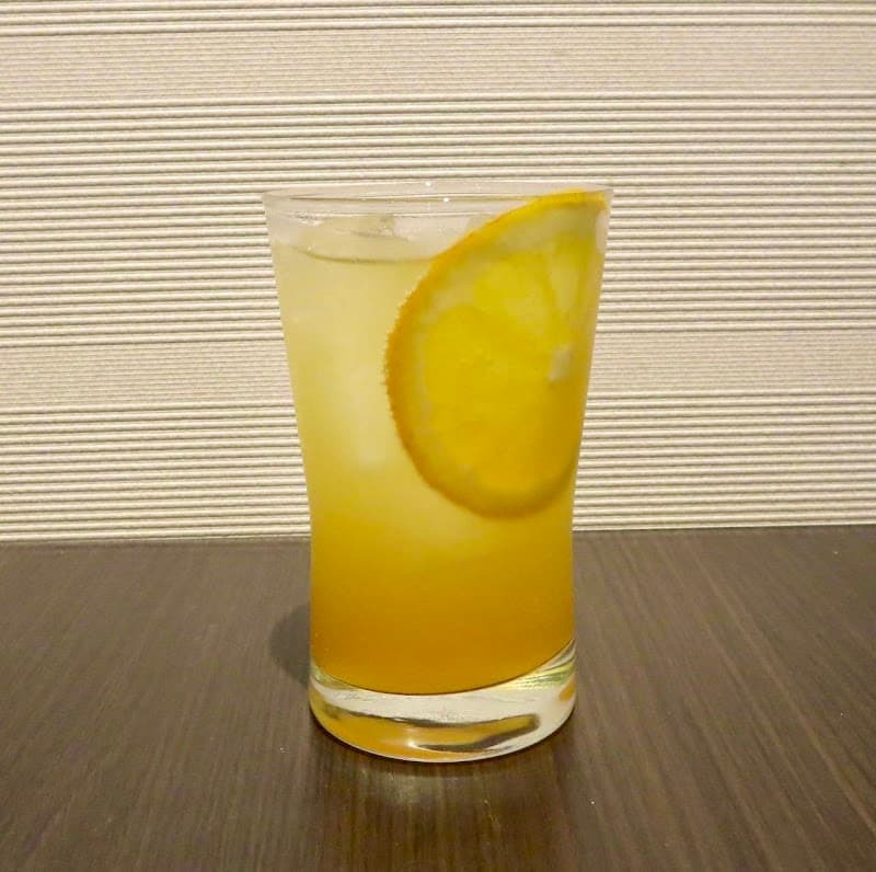 欧風居酒屋 cafe bar brill (カフェ バー ブリル)の店内・料理の写真 3枚目