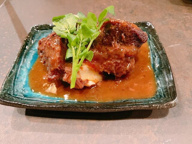 中野レンガ坂 洋食堂 葡萄の店内・料理の写真 2枚目