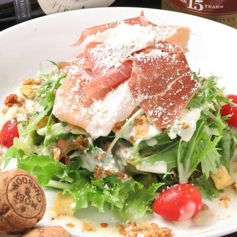 ダイニングバー ノクターンの店内・料理の写真 3枚目